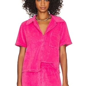 Monrow Cotton Terry Cloth Button Front Pocket Short Sleeved Shirt in Azalea